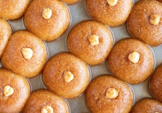 Hijyenik Üretim 1 Kg Şekerpare Tatlısı