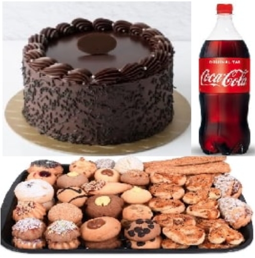 Kare Dikdörtgen Çikolatalı Yaş Pasta 4-6 Kişilik Menü